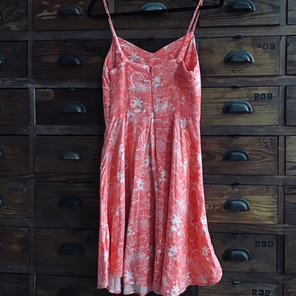 Dress - Picture 2 of 2